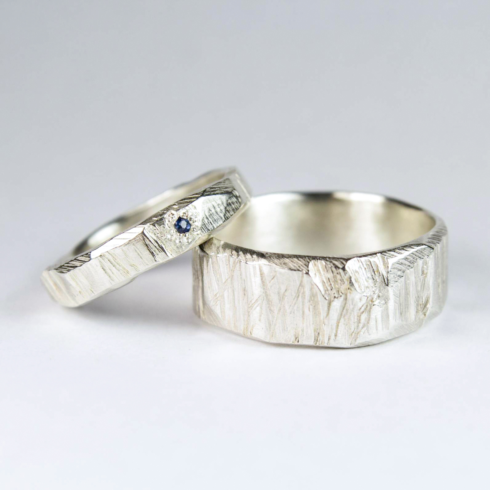 Bark textured rings in Sterling Silver, with Ceylon Sapphire